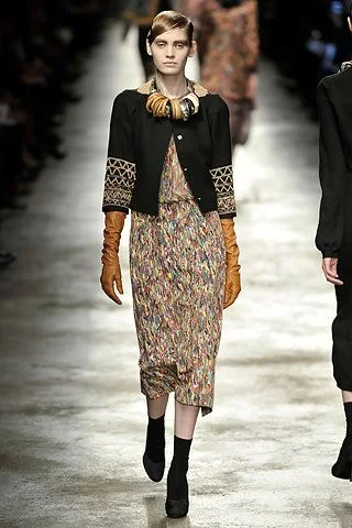 Look 11